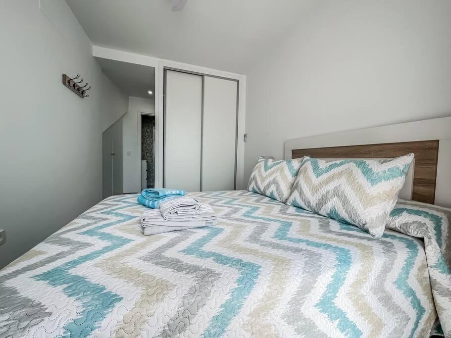 Modern 2 Bed Apartment With Pool In Фрихилиана Экстерьер фото